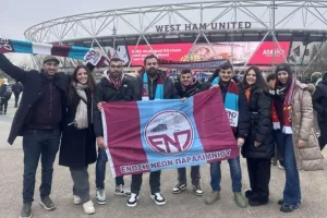 Η σημαία της Ένωσης, στο London Stadium! 