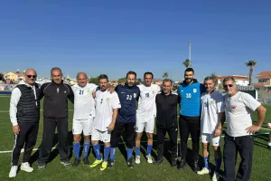  (Φώτος) Παλαίμαχοι και μαθητές έστειλαν… μήνυμα!