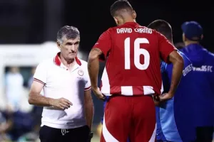 Ο Μεντιλίμπαρ έκανε αλλαγή τον Κάρμο στο 27ο λεπτό!
