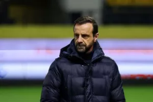 Μάντζιος: "Αγχωτική νίκη που μας δίνει καλύτερη ψυχολογία"