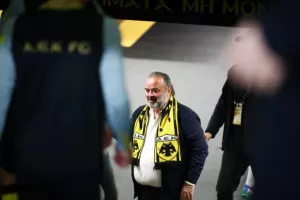 Παράπονα από τον ΠΑΟΚ: "Ο Ηλιόπουλος εισήλθε στα αποδυτήρια και φώναζε στον Λουτσέσκου"