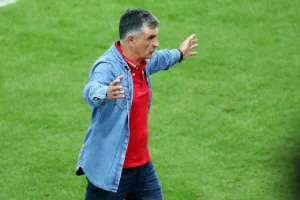 Μεντιλίμπαρ: «Μην είστε σίγουροι ότι οι αλλαγές θα μας κάνουν καλό...»