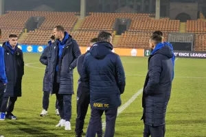(Φώτος kerkida) Αναγνώριση… από τους ποδοσφαιριστές 