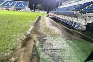 ΩΡΑ 20:55/Δασάκι Άχνας