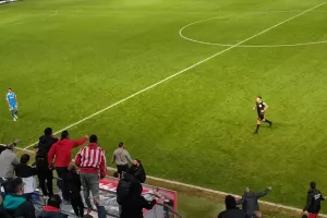 Πέναλτι, on field review και… άκυρο!  