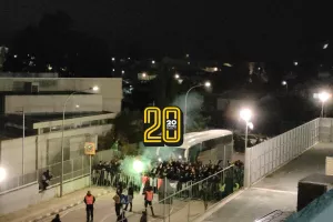 Καυτή... υποδοχή από ΘΥΡΑ 9 (ΒΙΝΤΕΟ/φώτος Kerkida)