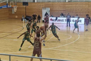 ΕΝΠ-ΑΕΚ: Πέρασε... από το Παραλίμνι, έκανε το 8 στα 8 και "πάτησε" κορυφή! (Φώτος)