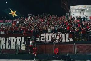 "Όταν βλέπουν κόκκινο τους πνίγει το δίκαιο για το καλό του ποδοσφαίρου"