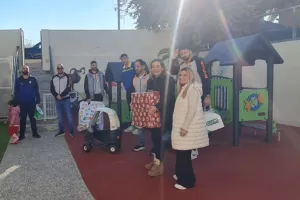 (Βίντεο-Φώτος) Όμορφη κίνηση από το ΑΠΟΕΛ Περεστρόικα