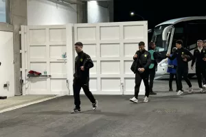 (Φώτος Kerkida) Η άφιξη της ΑΕΚ 