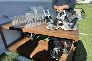 (Φώτος) Catering… στο “Αλφαμέγα”