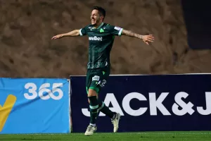 Γιόβετιτς (5-2-2)
