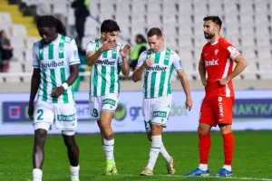 Ομόνοια-Νέα Σαλαμίνα: Επιστροφή στις νίκες... με τριάρα! (Φώτος)