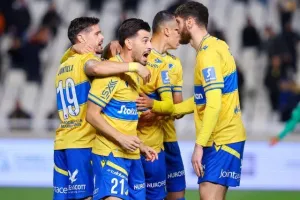 ΑΠΟΕΛ-Άρης: Μεγάλο… ΔΙΠΛΟ και στο -2 από την 1η θέση! (φώτος)