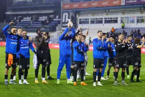 Ακόμα και τώρα παραμένει κάστρο το "Αντώνης Παπαδόπουλος" 