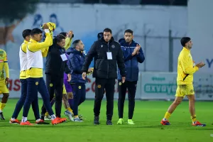 (ΒΙΝΤΕΟ kerkida) Δυναμικό παρόν από τους ΑΕΛίστες και το... ευχαριστώ των παικτών