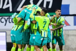 ΑΕΚ-Απόλλων: Ήταν ντέρμπι μέχρι το 40΄ - Κιτρινοπράσινη… τεσσάρα!