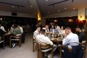 (ΦΩΤΟΣ) Το Χριστουγεννιάτικο πάρτι της Ανόρθωσης!