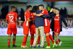 Νέα Σαλαμίνα-Απόλλων: Ερυθρόλευκη νίκη με Μπαχάσα! (Φώτος)