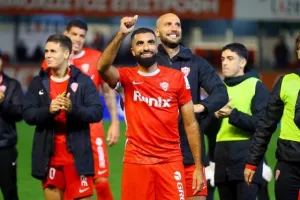 Νέα Σαλαμίνα-Απόλλων: Ερυθρόλευκη νίκη με Μπαχάσα! (Φώτος)
