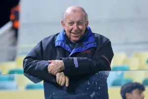 Οδοστρωτήρας... ΑΕΚ! (Φώτος)