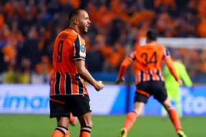ΑΠΟΕΛ-Astana: Πάλεψε για την 8αδα, η ισοπαλία τον στέλνει στα νοκ-αουτ  