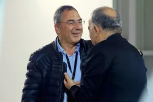 Οδοστρωτήρας... ΑΕΚ! (Φώτος)