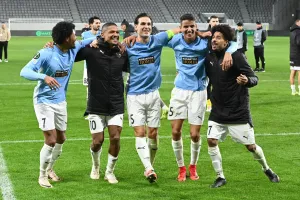 (ΒΙΝΤΕΟ/Φώτος Kerkida) ΕΤΣΙ πανηγύρισαν την ιστορική βραδιά!