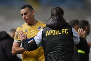 Τα έβαλε... όλα με την Ομόνοια!