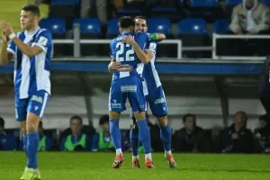 Εθνικός-ΑΠΟΕΛ: Ο Ντράζιτς έσωσε το βαθμό στο 90+4 (φώτος)