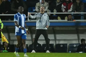 Εθνικός-ΑΠΟΕΛ: Ο Ντράζιτς έσωσε το βαθμό στο 90+4 (φώτος)