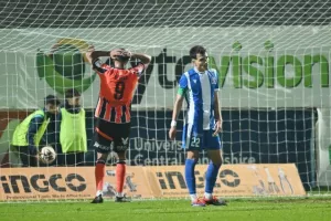 Εθνικός-ΑΠΟΕΛ: Ο Ντράζιτς έσωσε το βαθμό στο 90+4 (φώτος)