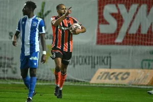 Εθνικός-ΑΠΟΕΛ: Ο Ντράζιτς έσωσε το βαθμό στο 90+4 (φώτος)