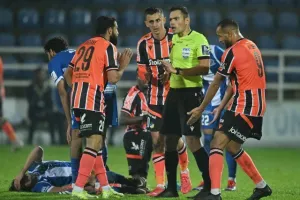 Εθνικός-ΑΠΟΕΛ: Ο Ντράζιτς έσωσε το βαθμό στο 90+4 (φώτος)
