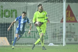 Εθνικός-ΑΠΟΕΛ: Ο Ντράζιτς έσωσε το βαθμό στο 90+4 (φώτος)