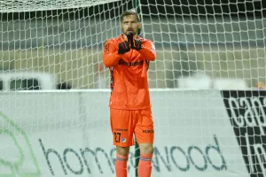 (ΠΑ.Σ.Π) Τα πρώτα «Χρυσά Γάντια» της σεζόν… στα χέρια του Vid Belec