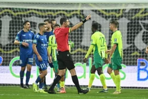 ΑΕΚ-Ομόνοια Αραδίππου: Της έβαλε δύσκολα, λυτρώθηκε... με Καμπρέρα (φώτος) 
