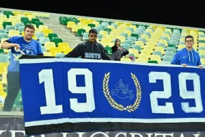 ΑΕΚ-Ομόνοια Αραδίππου: Της έβαλε δύσκολα, λυτρώθηκε... με Καμπρέρα (φώτος) 