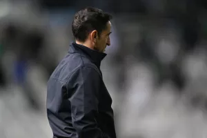 Αυτός που θα βάλει την μπάλα στην περιοχή 