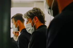 Αντιπροσωπεία του Απόλλωνα στο Γενικό Νοσοκομείο Λεμεσού (Φώτος/Βίντεο)