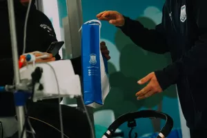 Αντιπροσωπεία του Απόλλωνα στο Γενικό Νοσοκομείο Λεμεσού (Φώτος/Βίντεο)