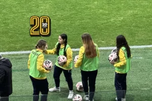 (Φώτος) Επέλεξε… Ball girls