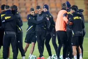 (Βίντεο-Φώτος kerkida) Η προπόνηση του ΑΠΟΕΛ στην Αρμενία