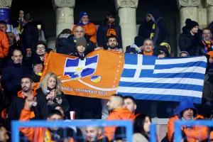 (Φώτος) Οι ΑΠΟΕΛίστες στο "Republicana Stadium"
