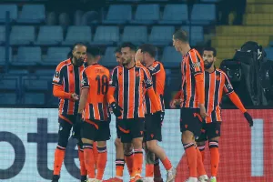 Noah-ΑΠΟΕΛ: "Διπλό" στην Αρμενία και φλερτάρει… με 8αδα!