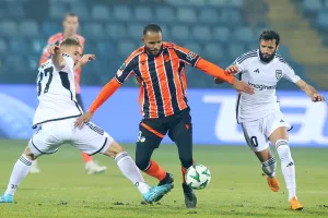 Noah-ΑΠΟΕΛ: "Διπλό" στην Αρμενία και φλερτάρει… με 8αδα!