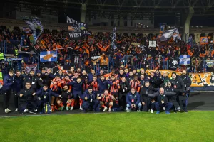(ΒΙΝΤΕΟ/Φώτος Κerkida) Ομάδα και κόσμος έγιναν... ένα μετά το "διπλό"!