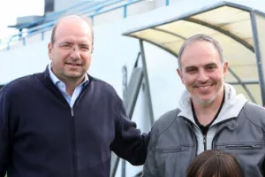 (ΦΩΤΟΣ) Έπαιξαν μπάλα για καλό σκοπό