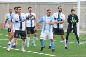 (ΦΩΤΟΣ) Έπαιξαν μπάλα για καλό σκοπό