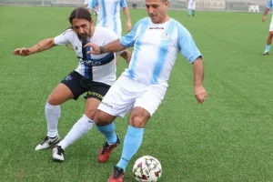 (ΦΩΤΟΣ) Έπαιξαν μπάλα για καλό σκοπό
